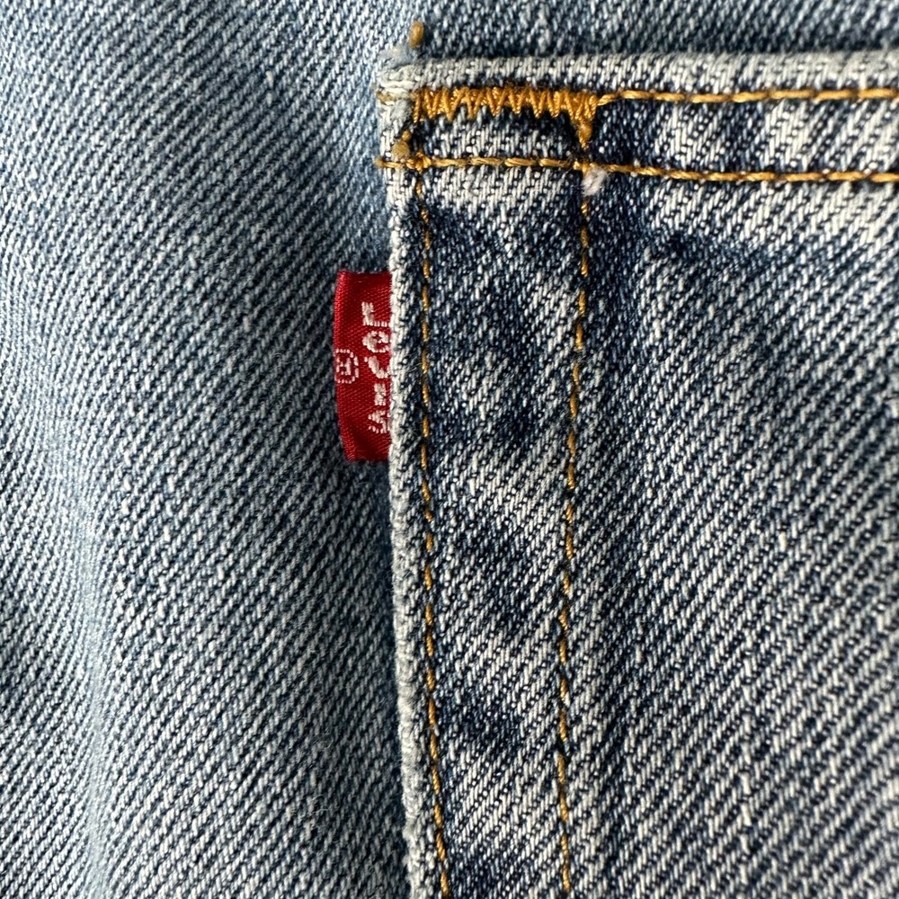 Levi's 550 Relaxed Fit Jeans Men's Size 40x29 Distressed Denim Medium Wash - Picture 10 of 16